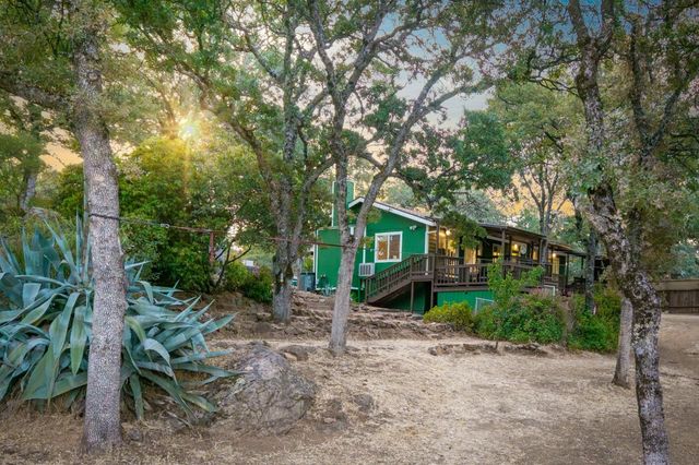 16492 Mackinaw Way, Grass Valley, CA 95949
