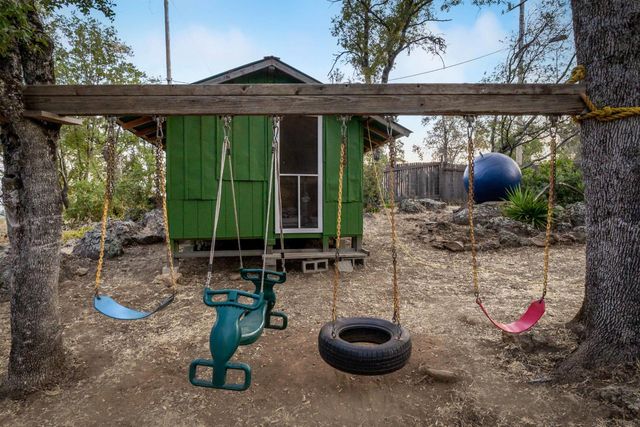 16492 Mackinaw Way, Grass Valley, CA 95949