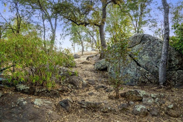16492 Mackinaw Way, Grass Valley, CA 95949
