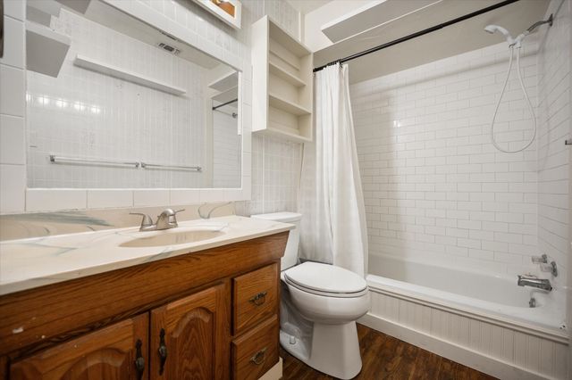 701 Poindexter Avenue, Cleburne, TX 76033