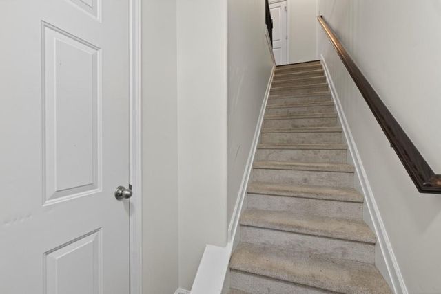 215 Semel Drive 454, Atlanta, GA 30309