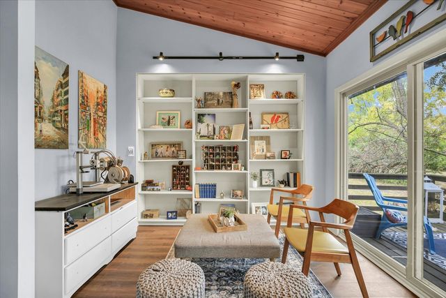 1010 Parkview Drive, Mahomet, IL 61853