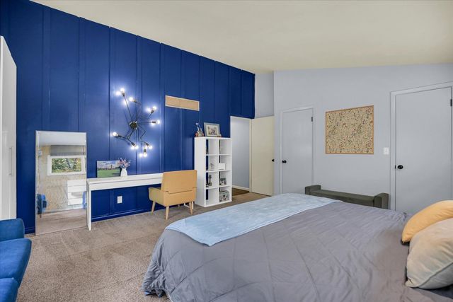 1010 Parkview Drive, Mahomet, IL 61853