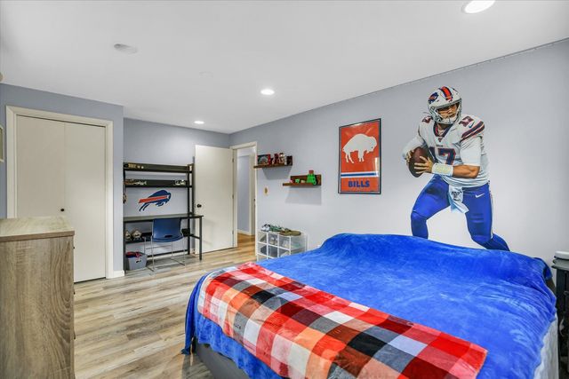 1010 Parkview Drive, Mahomet, IL 61853