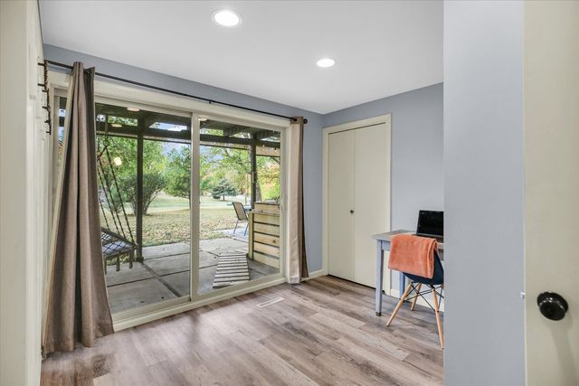 1010 Parkview Drive, Mahomet, IL 61853