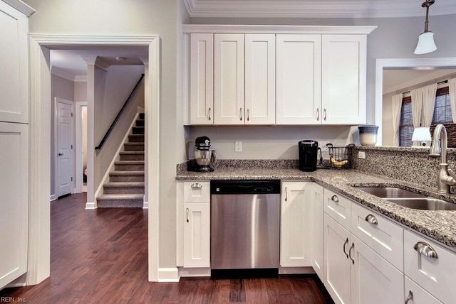 109 Rich Neck RD, Williamsburg, VA 23185
