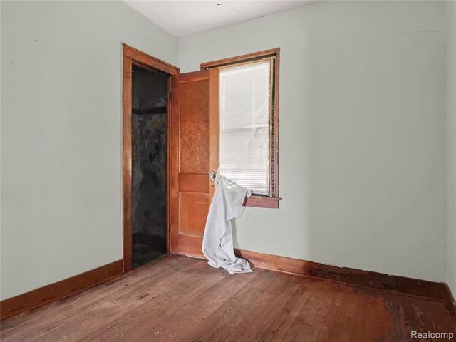 3009 Janes Avenue, Saginaw, MI 48601
