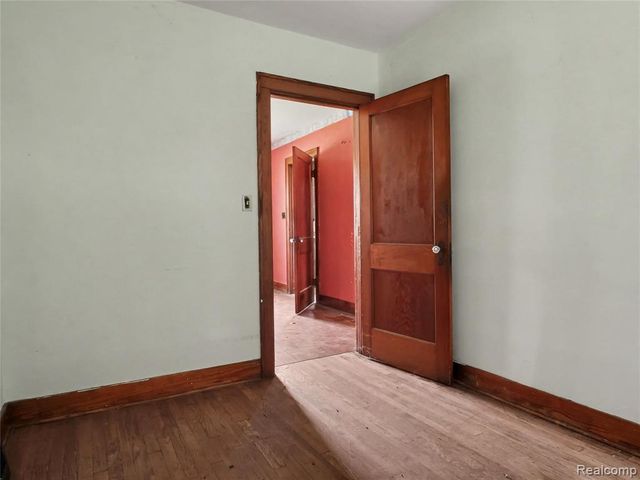 3009 Janes Avenue, Saginaw, MI 48601
