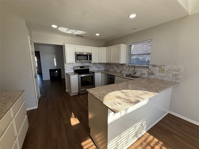 7913 Rice Drive, Rowlett, TX 75088