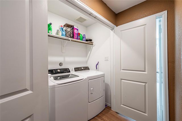 269 Bennett Loop, Angleton, TX 77515