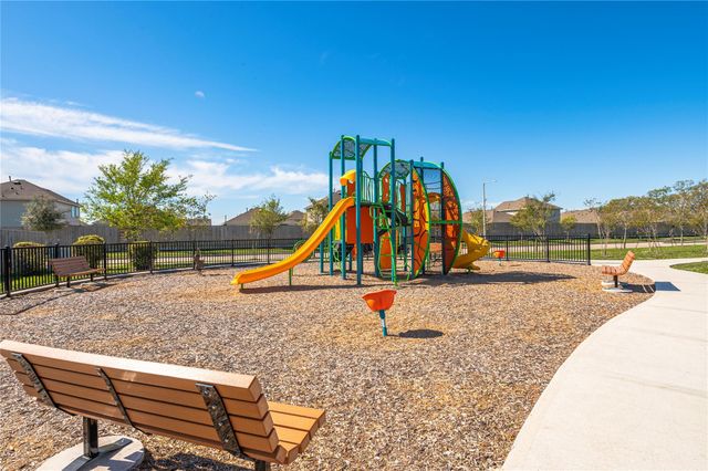 269 Bennett Loop, Angleton, TX 77515