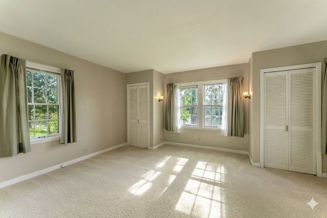 2500 Keller Parkway, Maplewood, MN 55109