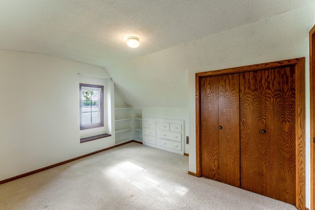 2500 Keller Parkway, Maplewood, MN 55109