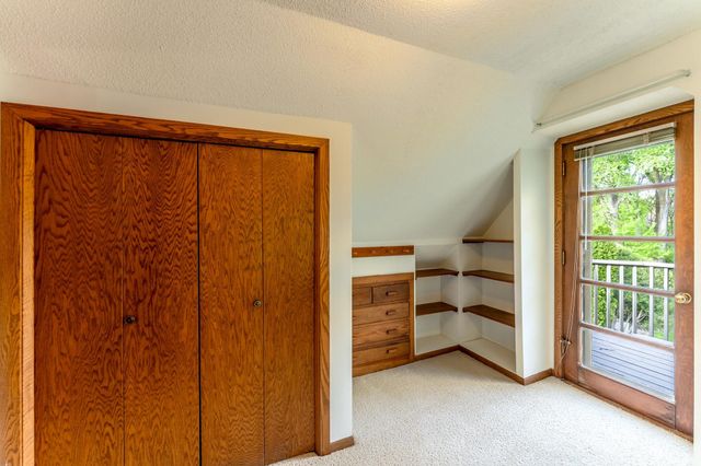 2500 Keller Parkway, Maplewood, MN 55109
