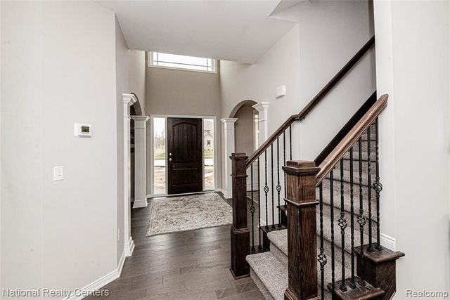 37 Valley Creek Drive, Goodrich, MI 48438