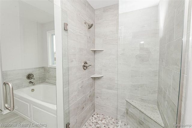 37 Valley Creek Drive, Goodrich, MI 48438