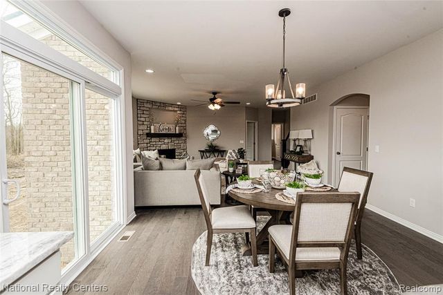 37 Valley Creek Drive, Goodrich, MI 48438