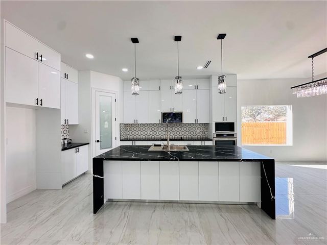 3816 Zimmerius, Mcallen, TX 78504