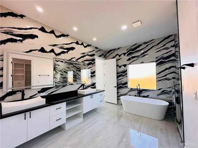 3816 Zimmerius, Mcallen, TX 78504