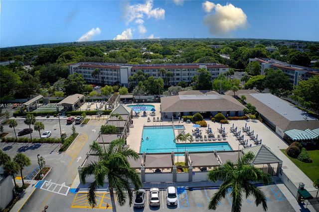 1803 Eleuthera Point G4, Coconut Creek, FL 33066