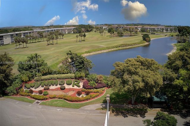 1803 Eleuthera Point G4, Coconut Creek, FL 33066