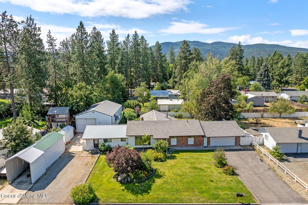 618 E 14TH AVE, Post Falls, ID 83854