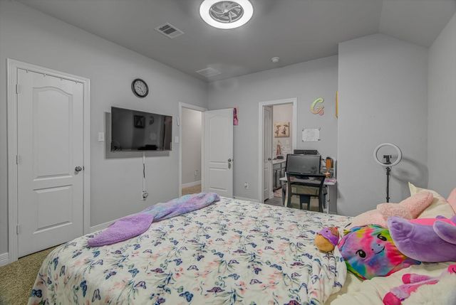 2319 Gentle Breeze Lane, Baytown, TX 77523