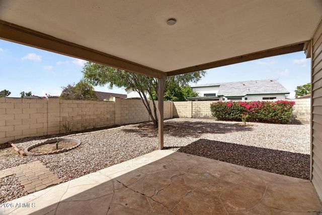 8812 W MEADOW Drive, Peoria, AZ 85382