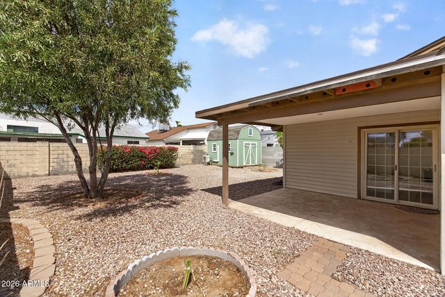 8812 W MEADOW Drive, Peoria, AZ 85382
