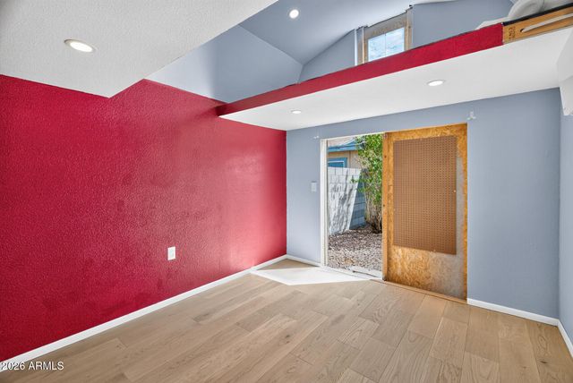 8812 W MEADOW Drive, Peoria, AZ 85382