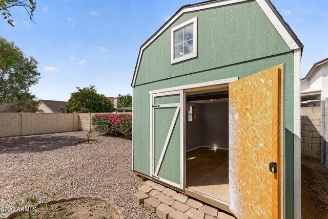 8812 W MEADOW Drive, Peoria, AZ 85382