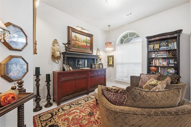 4729 Kings Garden Parkway, Arlington, TX 76005