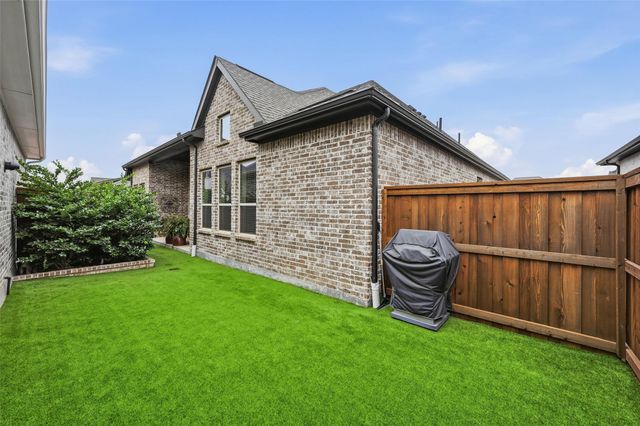 4729 Kings Garden Parkway, Arlington, TX 76005