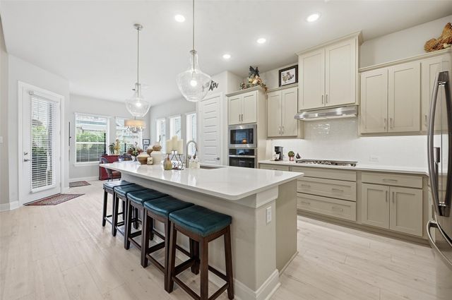 4729 Kings Garden Parkway, Arlington, TX 76005