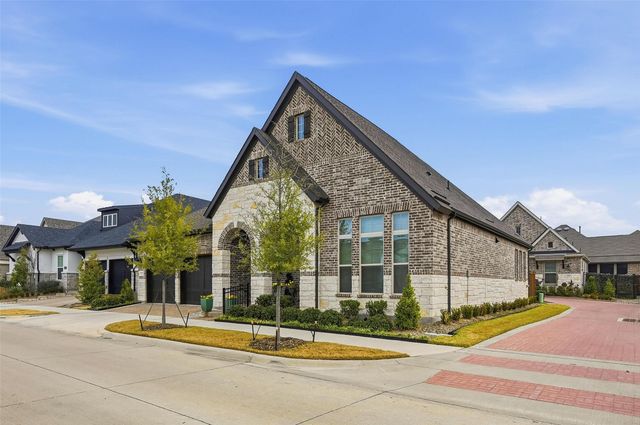 4729 Kings Garden Parkway, Arlington, TX 76005