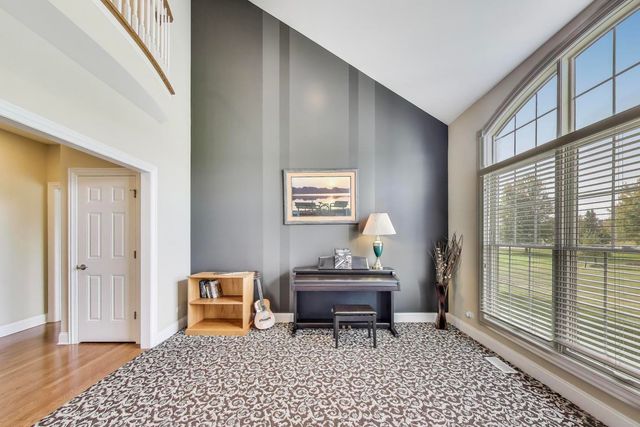 24744 N Golden Oat Circle, Cary, IL 60013