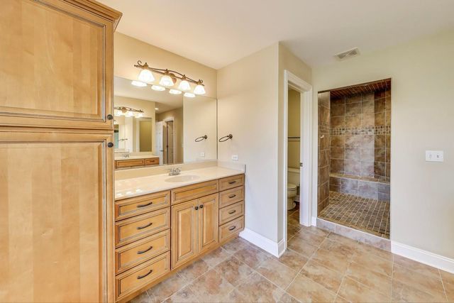 24744 N Golden Oat Circle, Cary, IL 60013