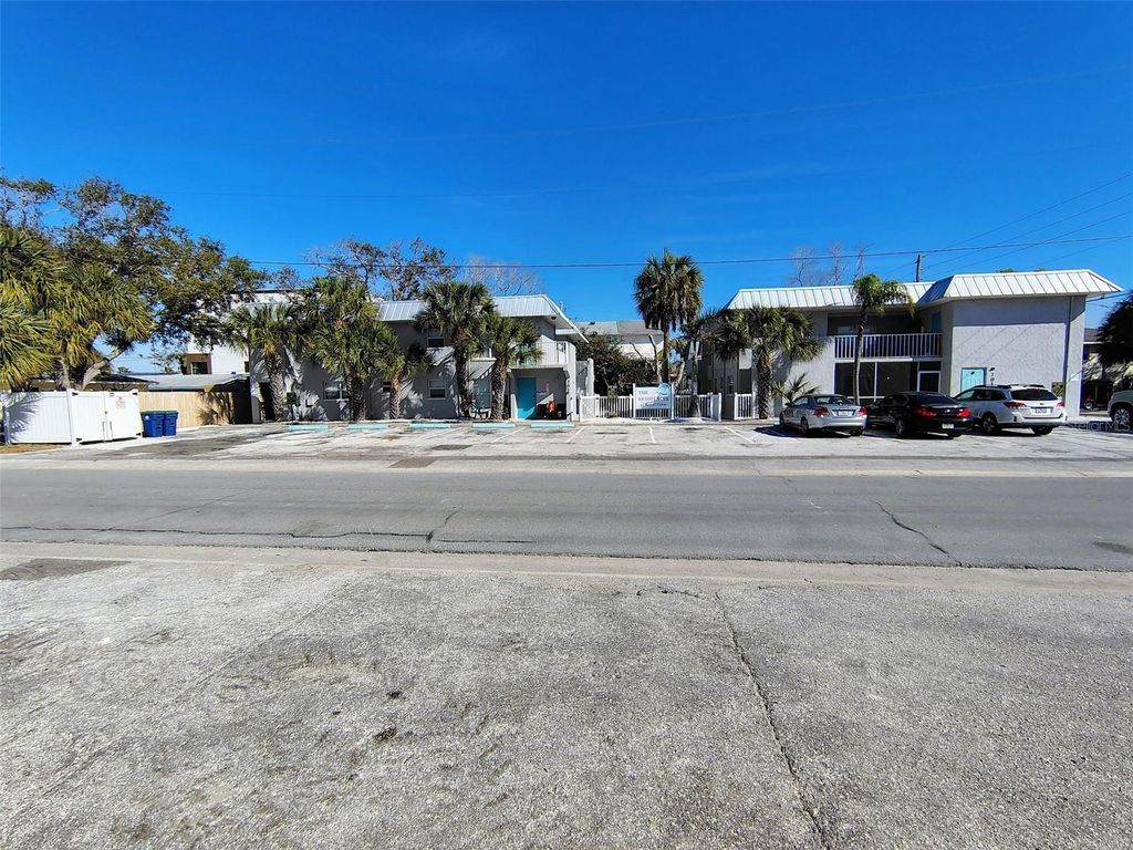 705 1ST STREET 4, Indian Rocks Beach, FL 33785