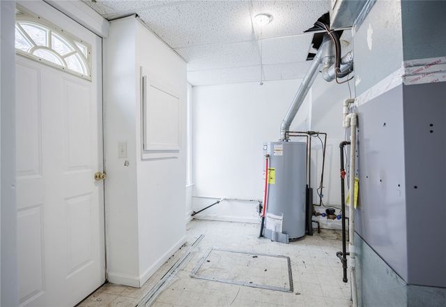 171 Island Cottage Road, Greece, NY 14612