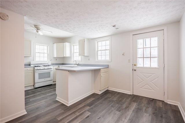 171 Island Cottage Road, Greece, NY 14612