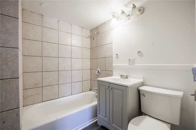 171 Island Cottage Road, Greece, NY 14612