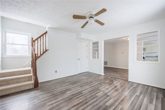 171 Island Cottage Road, Greece, NY 14612