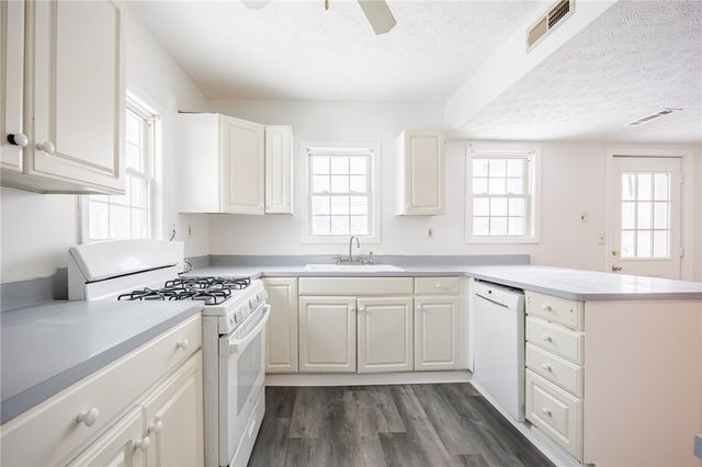 171 Island Cottage Road, Greece, NY 14612