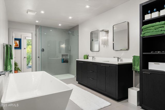 6511 E MONTEROSA Street, Scottsdale, AZ 85251