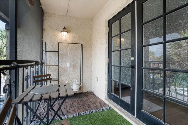 5306 SANTA ROSA COURT 341, Tampa, FL 33609