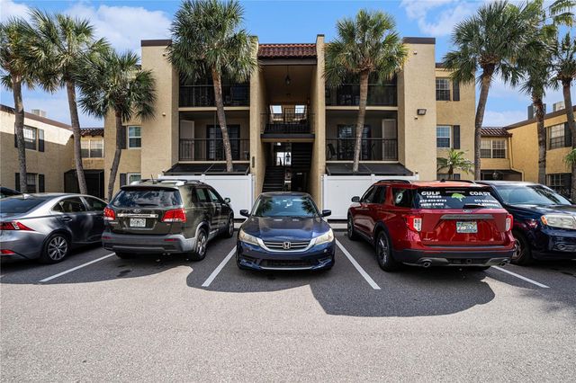 5306 SANTA ROSA COURT 341, Tampa, FL 33609