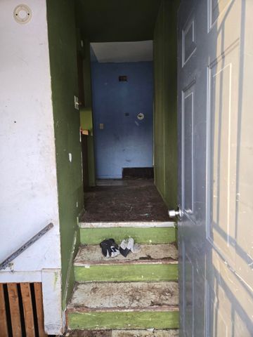 3022 Seneca Street, Flint, MI 48504