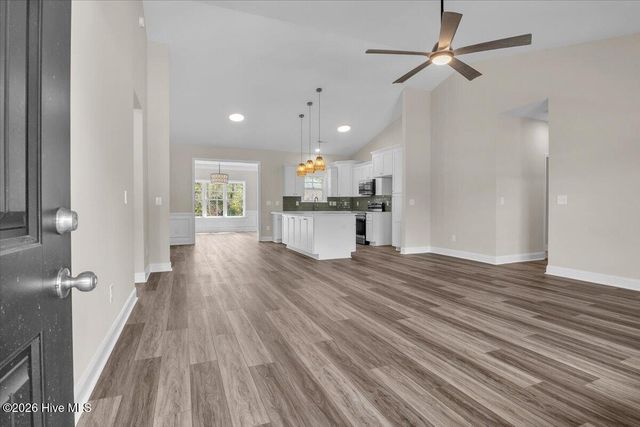 107 Gold Coast Drive, Hampstead, NC 28443