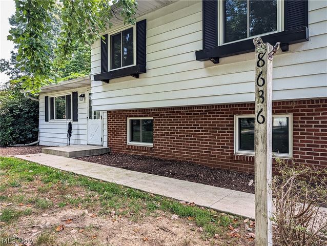 8636 Camelot Avenue NW, Canal Fulton, OH 44614