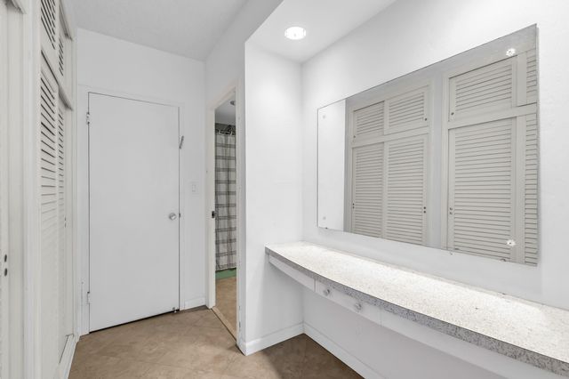 3300 NE 36th Street 1110, Fort Lauderdale, FL 33308